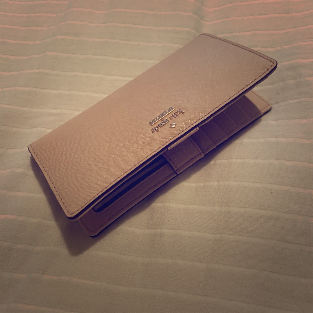 Kate spade wallet - Picture 1 of 6